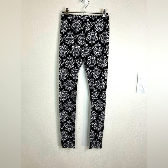 GVI Black White Damask Print Stretch Leggings Gothic Yoga Pants Size Small - Picture 2 of 9